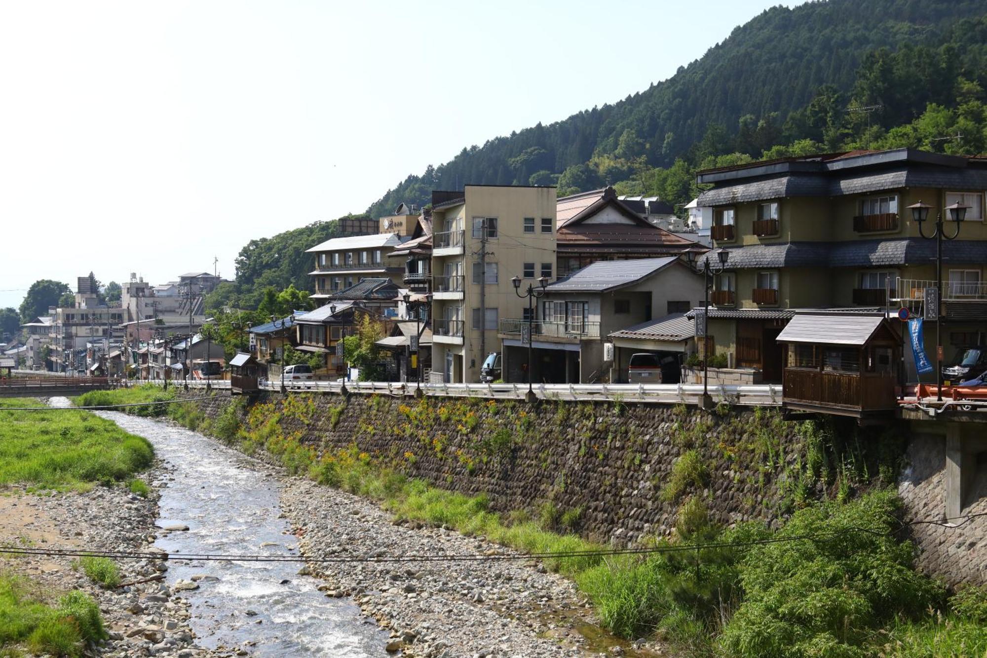 Ikariya Ryokan Jamanoucsi Kültér fotó